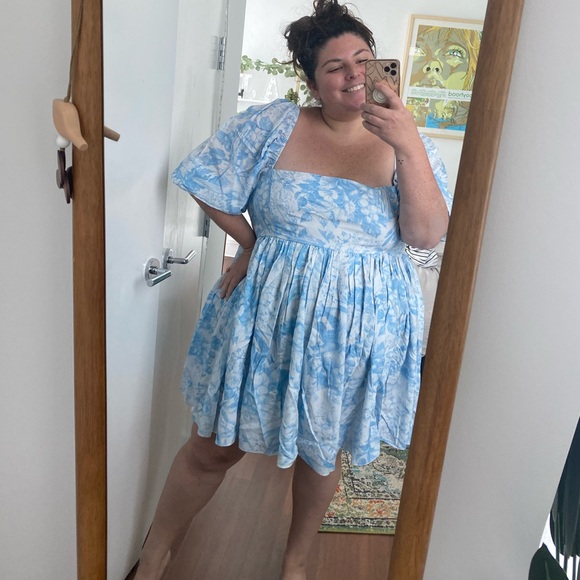 Selkie Blue Floral Puff Sleeve Dress Size 5X - Picture 4 of 12